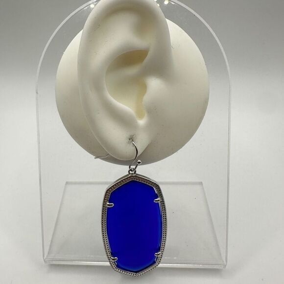 Never Worn Kendra Scott Danielle dangle earrings in Cobalt blue and Silver tone! - Picture 7 of 13
